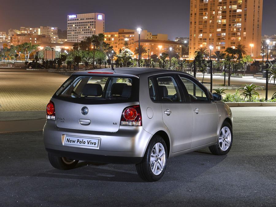  Volkswagen Polo Vivo Hatchback 2014 года  (фото 2 из 9)